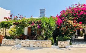 Batistas Apartments